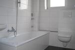 Dachgeschoßwohnung Niederkassel - 3.5 Zimmer, 69 m&sup2;, 796&euro; | Angebot:26275204