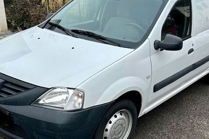 Dacia Logan 102.000 km 4.790 &euro; Sankt Ingbert 66386