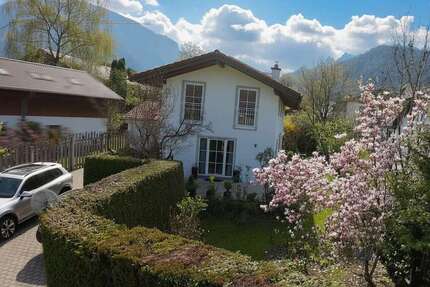 Haus Bayerisch Gmain - 4 Zimmer, 125 m&sup2;, 890.000&euro; | Angebot:26856472