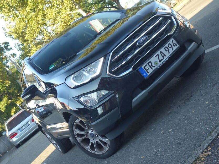 Ford EcoSport 60.000 km 12.000 € Freiburg 79111
