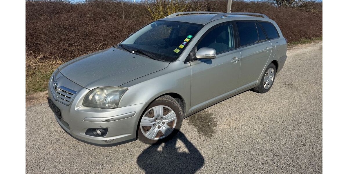 Toyota Avensis 300.000 km 1.500 &euro; Wörnitz 91637