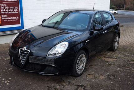 Alfa Romeo Giulietta 32.327 km 8.500 &euro; Lübeck 23569