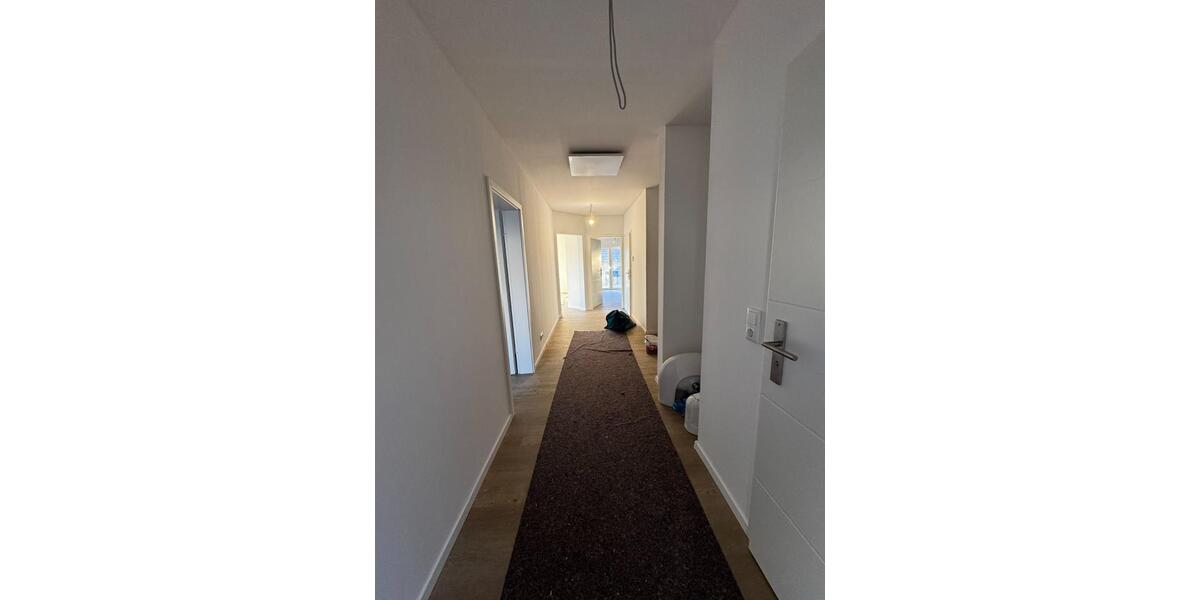 Doppelhaushälfte 5 Zimmer mit Terrasse, Dorfrand 5 zimmer