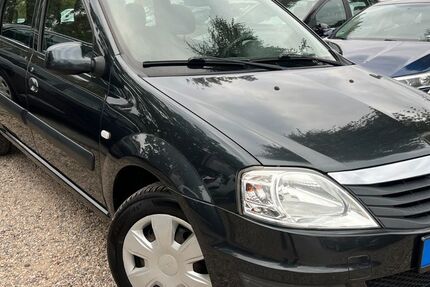 Dacia Logan 81.353 km 5.790 &euro; Berlin 13089