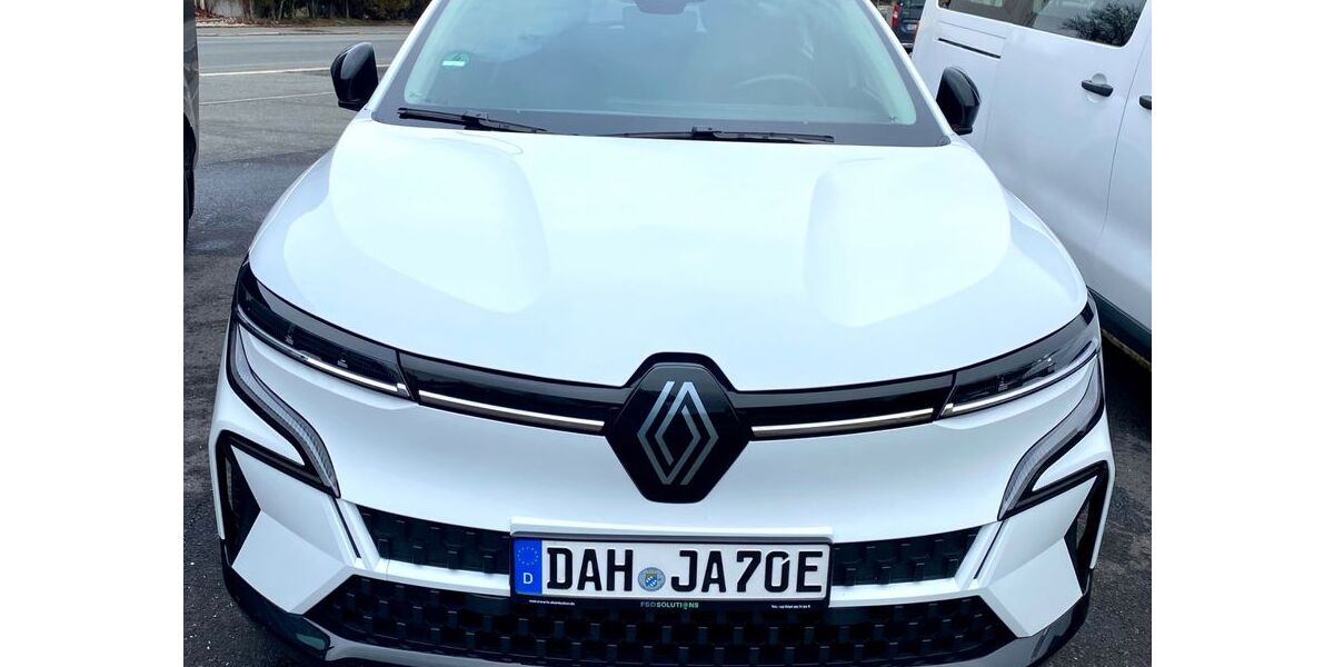 Renault Megane E-TECH 70.000 km 21.690 &euro; Selb 95100