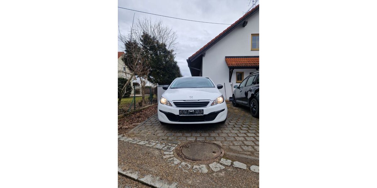 Peugeot 308 79.000 km 4.599 &euro; München 81369