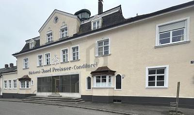 TOP LAGE MIT VIELFÄLTIGEN NUTZUNGSMÖGLICHKEITEN 5 zimmer