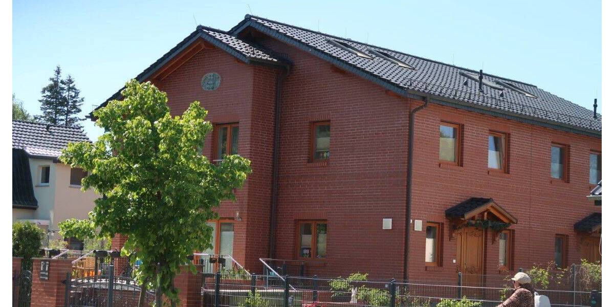 Doppelhaushälfte Oranienburg Lehnitz - 8 Zimmer, 189 m&sup2;, 580.000&euro; | Angebot:26017748