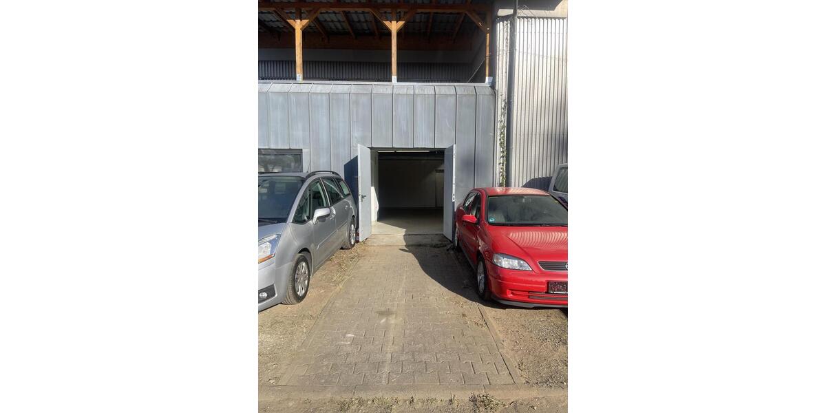 Lagerhalle(350 qm) zu vermieten | 1500€ warm zimmer