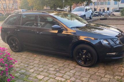 Skoda Octavia 166.000 km 14.900 &euro; Gengenbach 77723
