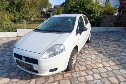 Fiat Punto 223.111 km 2.750 &euro; Griesstätt 83556