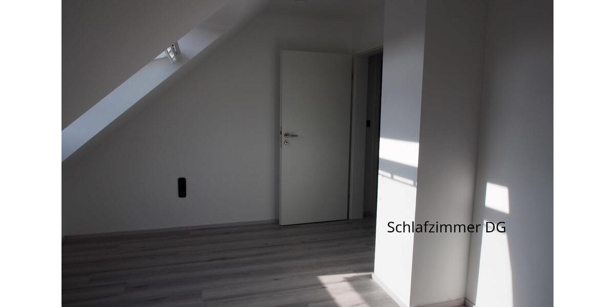 Einfamilienhaus Büdingen - 9 Zimmer, 173 m&sup2;, 499.000&euro; | Angebot:27137733