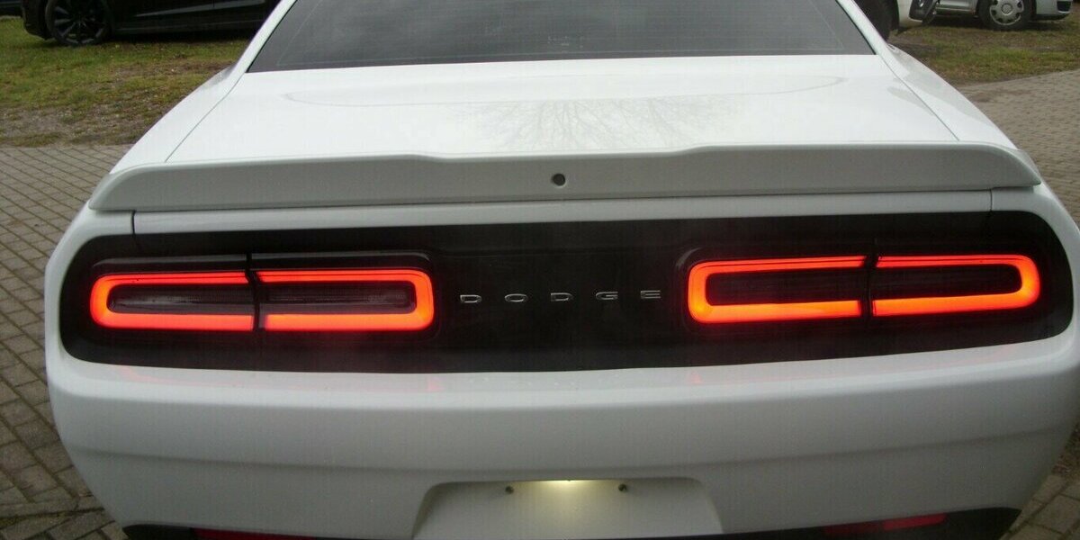 Dodge Challenger 3,6 Leder,Kamera,Sitzheizen 21.000 km 29.990 &euro; Rudolstadt 07407