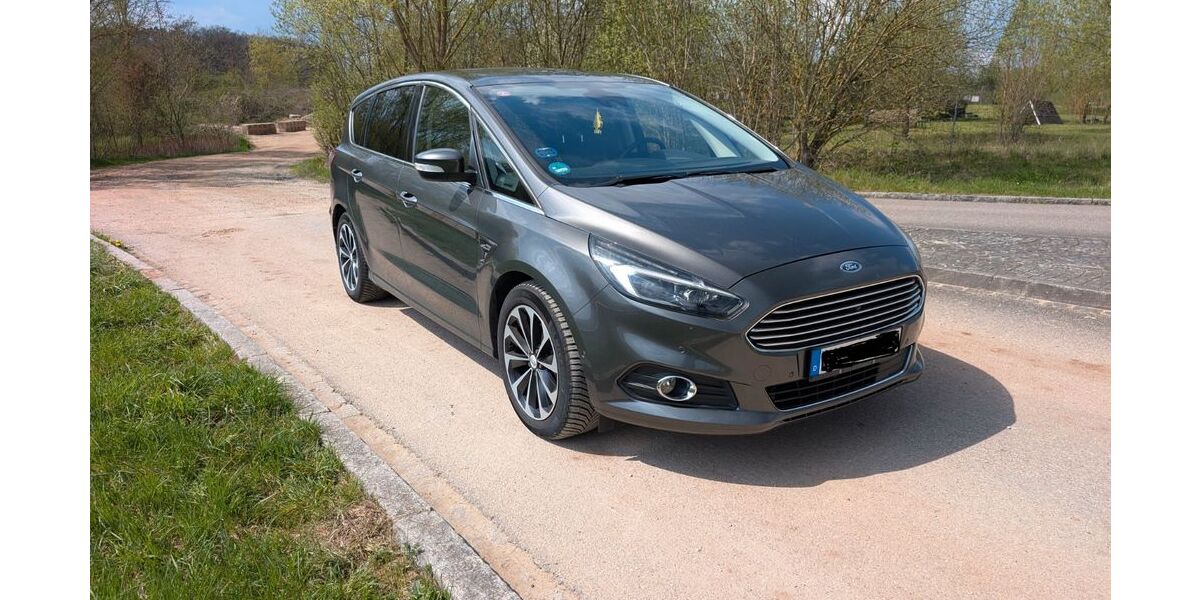 Ford S-Max 100.500 km 18.865 &euro; Zirndorf 90513