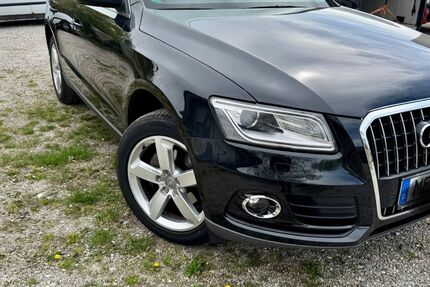 Audi Q5 145.000 km 17.000 € Starnberg 82319