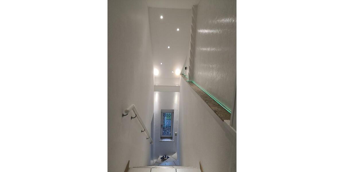 Dachgeschoßwohnung Hambühren - 1 Zimmer, 30 m&sup2;, 350&euro; | Angebot:25483264