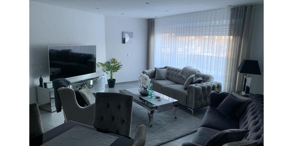 Dachgeschoßwohnung Mönchengladbach - 3 Zimmer, 83 m&sup2;, 265.000&euro; | Angebot:26730632