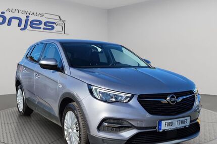 Opel Grandland (X) 111.318 km 17.980 &euro; Zetel - Neuenburg 26340