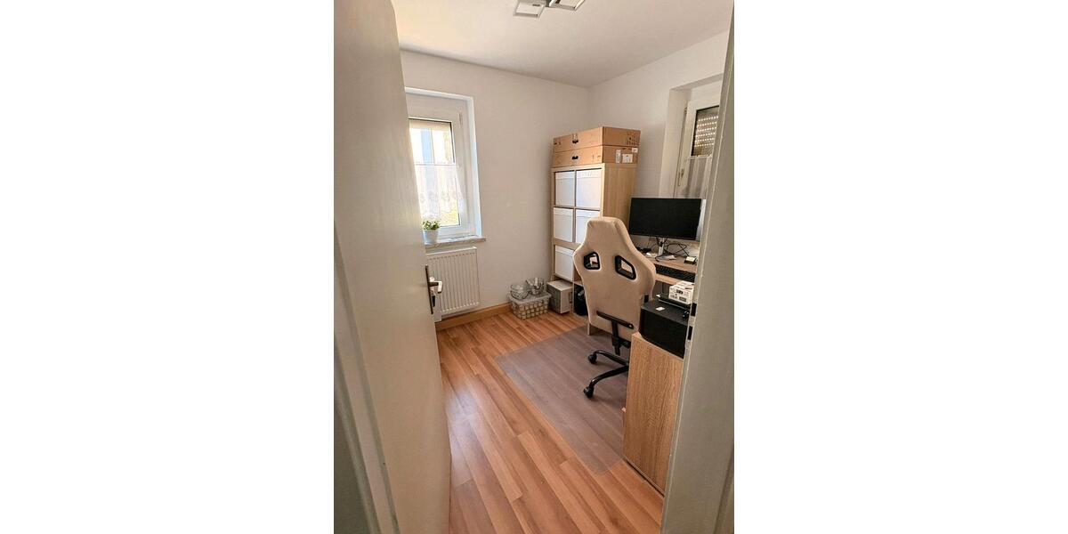 Erdgeschoßwohnung Münchberg - 3 Zimmer, 66 m&sup2;, 528&euro; | Angebot:26271362