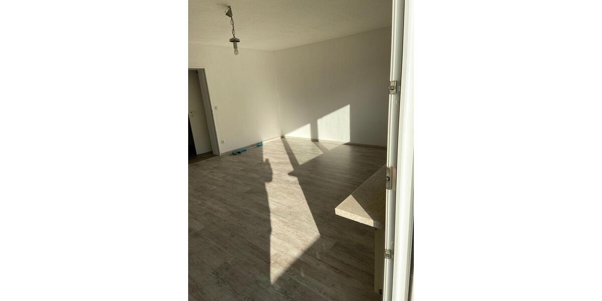 Erdgeschoßwohnung Obertraubling - 4 Zimmer, 93 m&sup2;, 1.350&euro; | Angebot:26537133