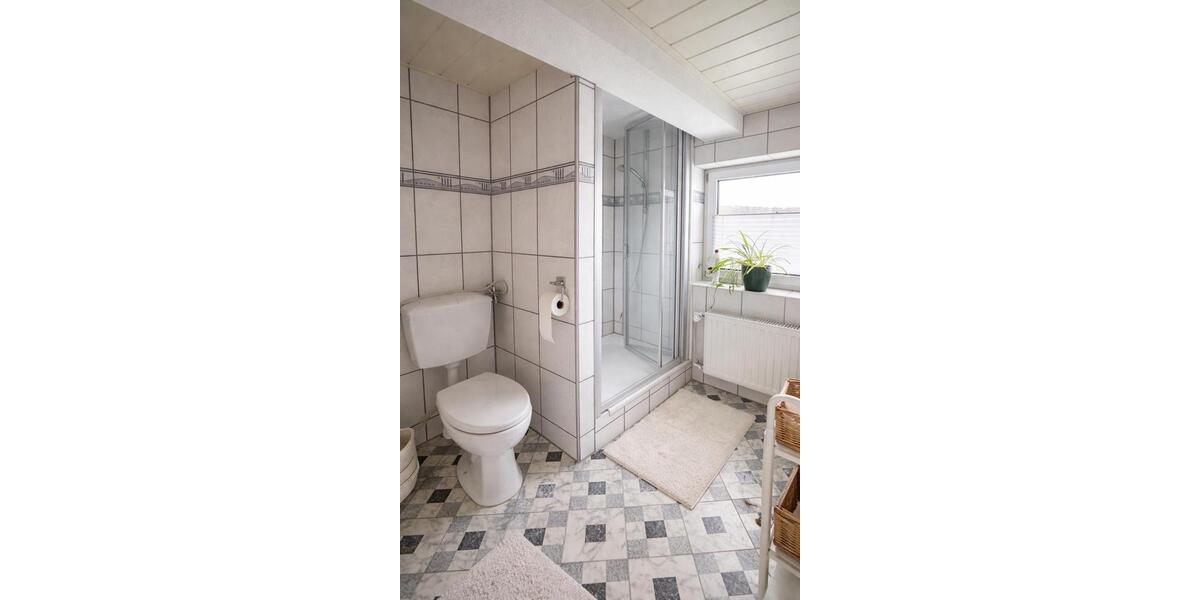 Etagenwohnung Sundern (Sauerland) - 2.5 Zimmer, 74 m&sup2;, 750&euro; | Angebot:26395403