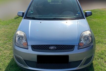 Ford Fiesta 154.500 km 2.500 € Bohmte 49163