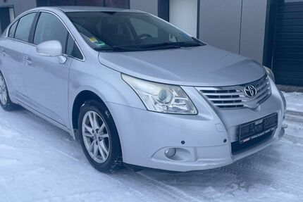 Toyota Avensis 177.000 km 4.980 &euro; Kirchgellersen 21394