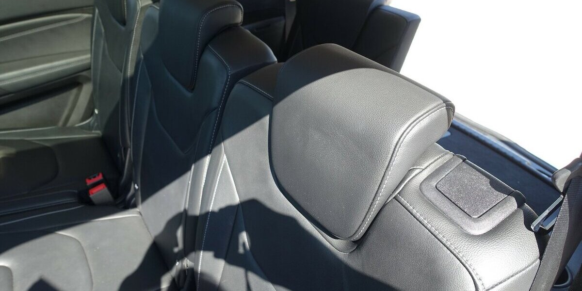 Ford S-Max Titanium AWD Pano AHK 7 Sitze Kamera 8x Alu 156.400 km 15.950 &euro; Neumarkt/OPf 92318