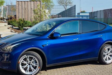 Tesla Model Y 62.900 km 37.200 &euro; Syke 28857