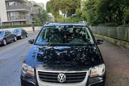 VW Touran 294.474 km 4.500 € Frankfurt 60435