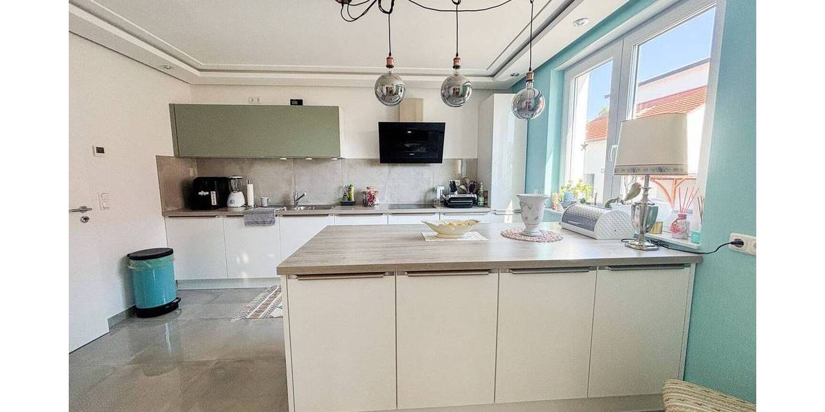 Einfamilienhaus Niedernjesa Niedernjesa - 8 Zimmer, 220 m&sup2;, 694.000&euro; | Angebot:26192134