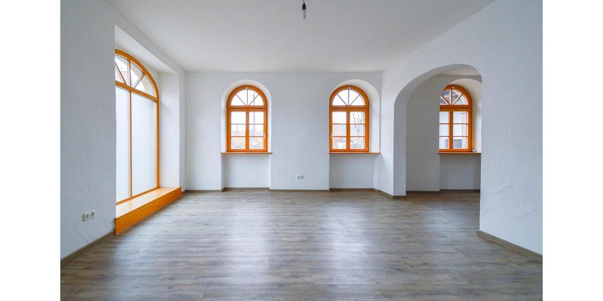 Gewerbeobjekt Marktrodach - 1.250&euro; | Angebot:25235803