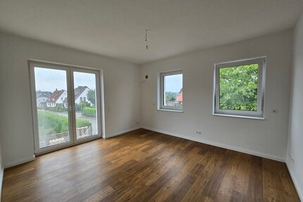 Obergeschoss-Eigentumswohnung mit Balkon