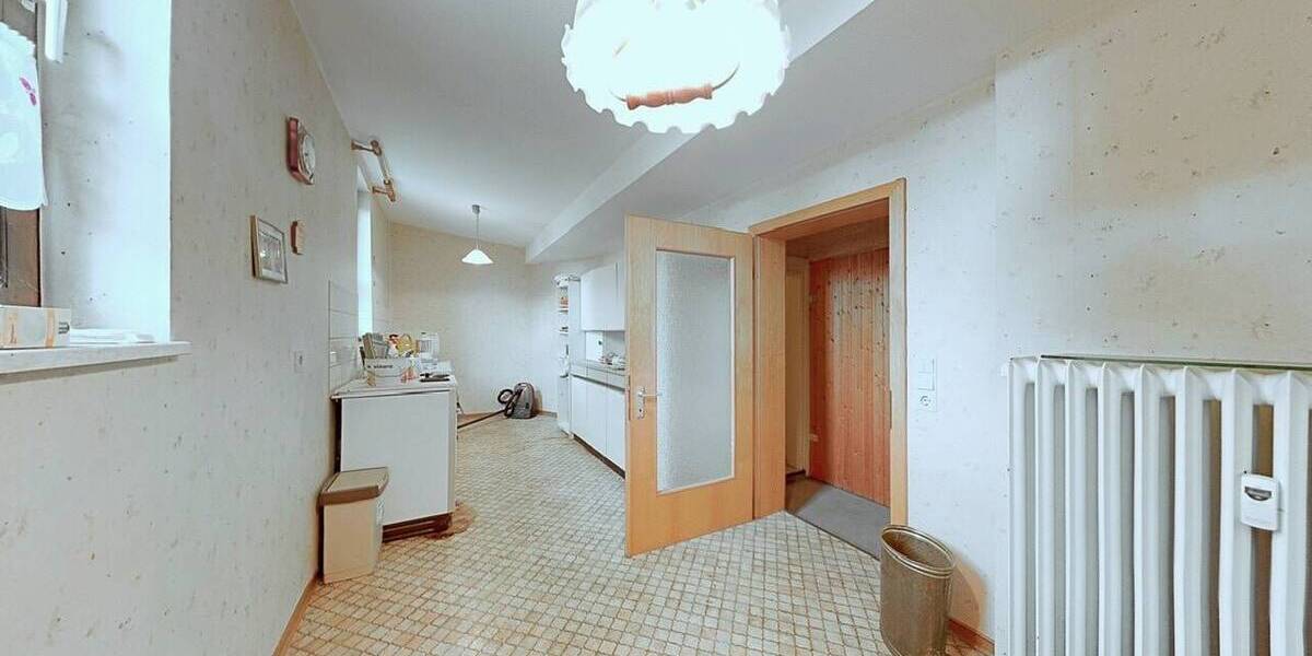 Einfamilienhaus Karlstadt - 6 Zimmer, 106 m&sup2;, 98.000&euro; | Angebot:23972217