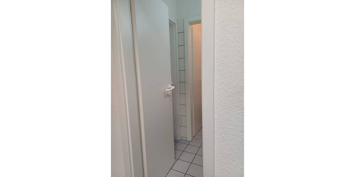 Gewerbeobjekt Saarbrücken St Johann - 3 Zimmer, 99 m&sup2;, 990&euro; | Angebot:26886826