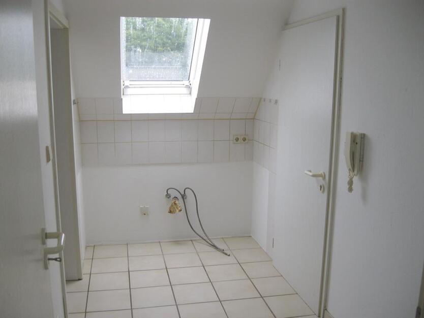 PendlerWohnung in ruhiger Lage am Stadtrand. Singleküche möglich!