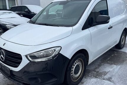 Mercedes-Benz Citan 131.000 km 10.800 &euro; Hattersheim 65795