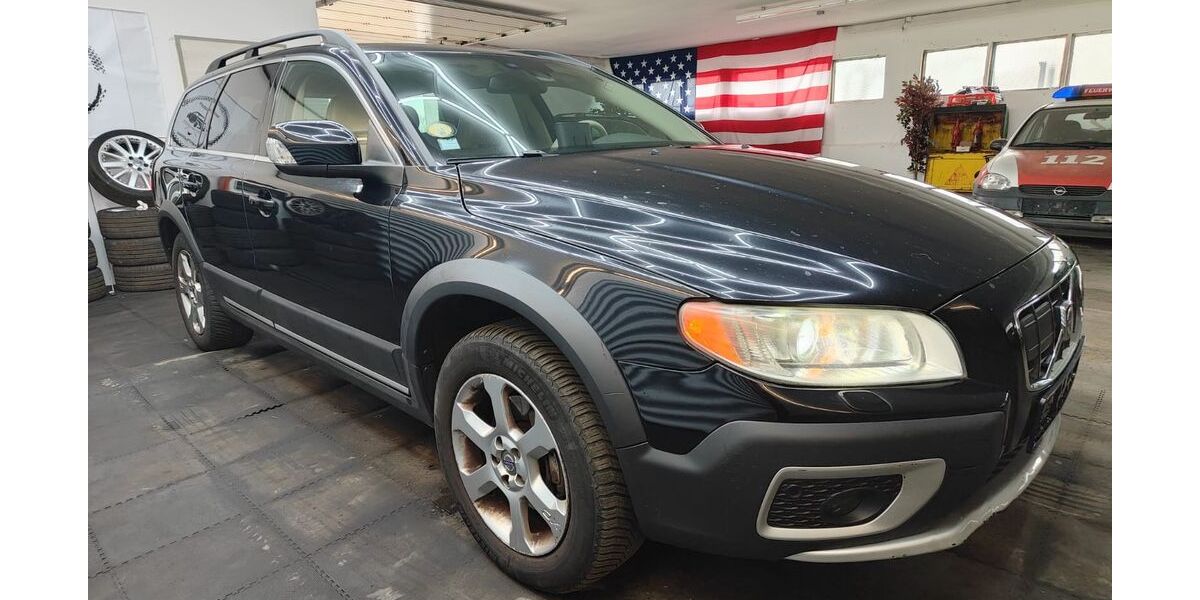 Volvo XC70 273.000 km 9.990 &euro; Mühlhausen OT Seebach 99998