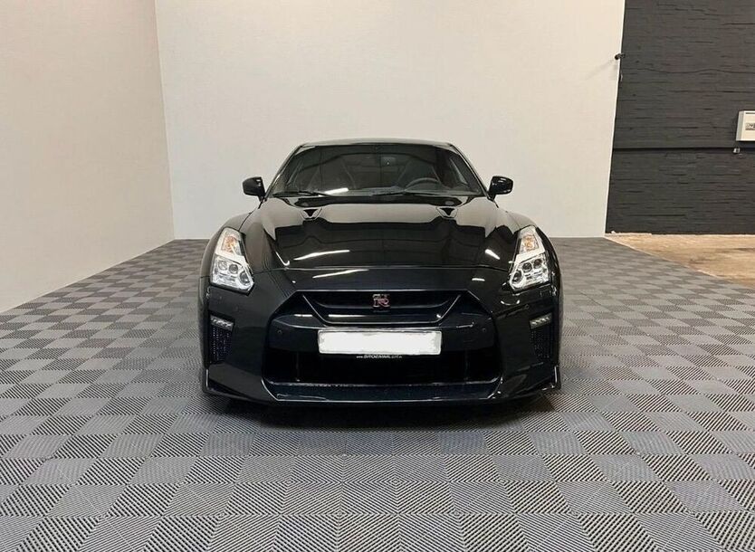 GT-R