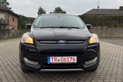 Ford Kuga 193.000 km 6.999 € Schweich-Issel 54338