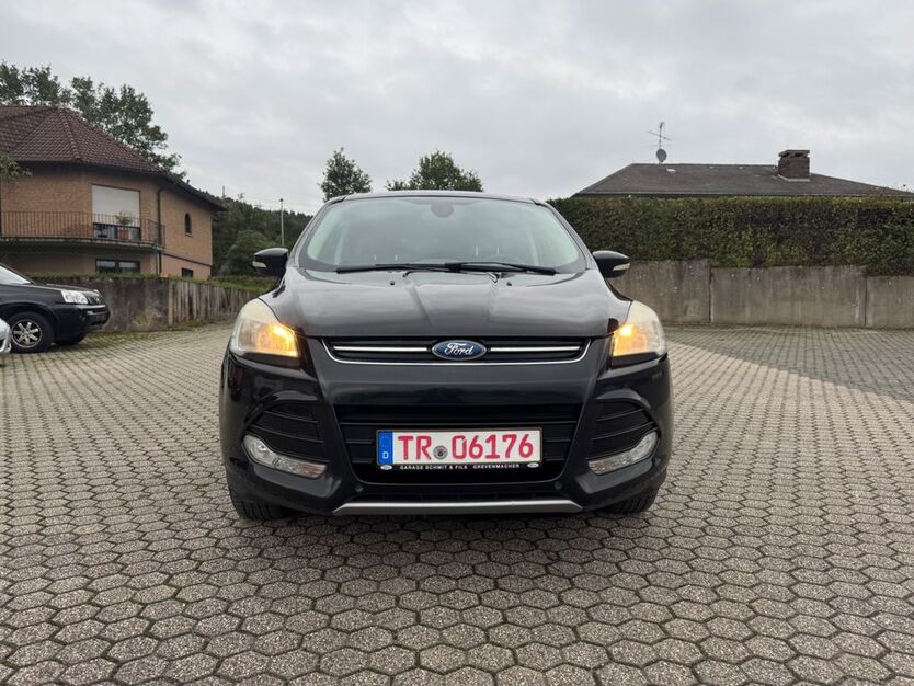 Ford Kuga 193.000 km 6.999 € Schweich-Issel 54338