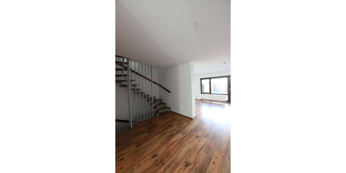 Investieren mit Weitblick: Leipziger Umland, ca. 6 % Rendite, Garage inklusive 5 zimmer