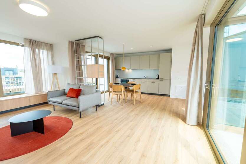 Wohnung zum Mieten in Stuttgart 2.390 € 88 m²