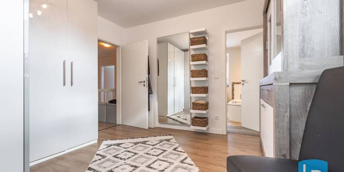 Einfamilienhaus Eutin - 7 Zimmer, 194 m&sup2;, 729.000&euro; | Angebot:26557712