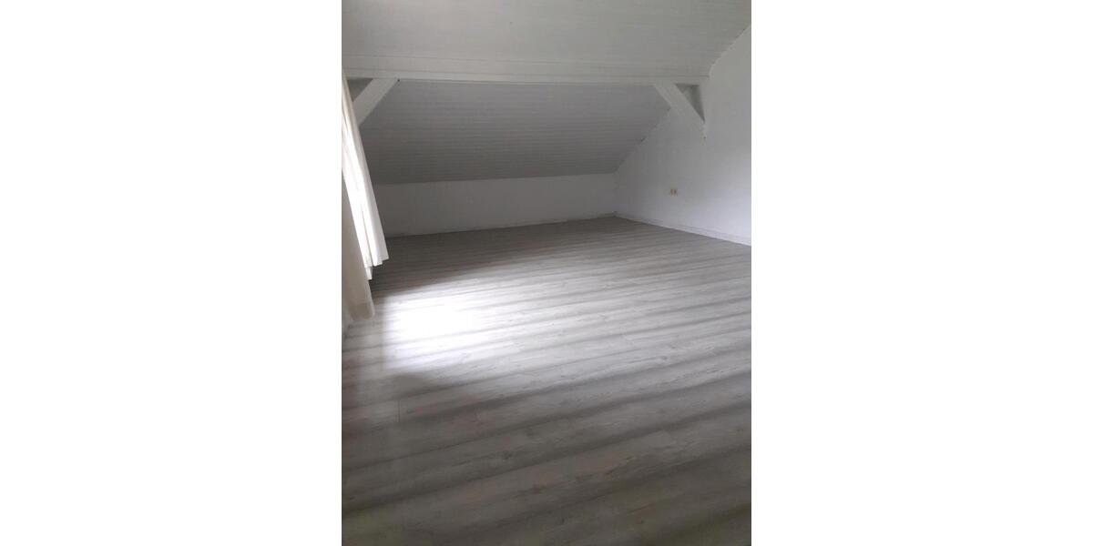 Einfamilienhaus Wester-Ohrstedt Ohrstedt - 8 Zimmer, 133 m&sup2;, 1.500&euro; | Angebot:24585396