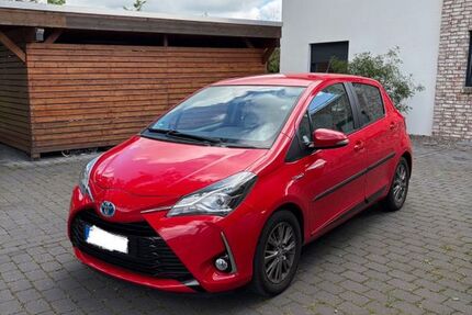 Toyota Yaris 33.000 km 13.299 &euro; Edemissen 31234