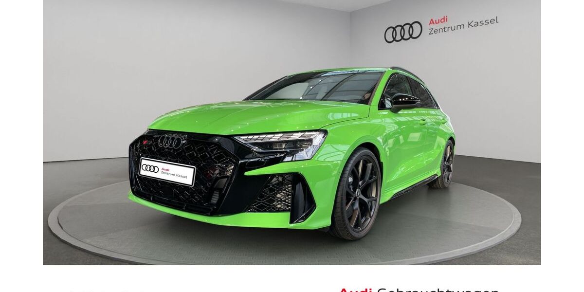 Audi RS3 3.050 km 65.990 &euro; Kassel 34125