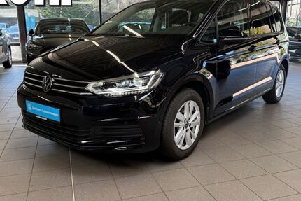 VW Touran 21.300 km 39.697 &euro; Daaden 57567