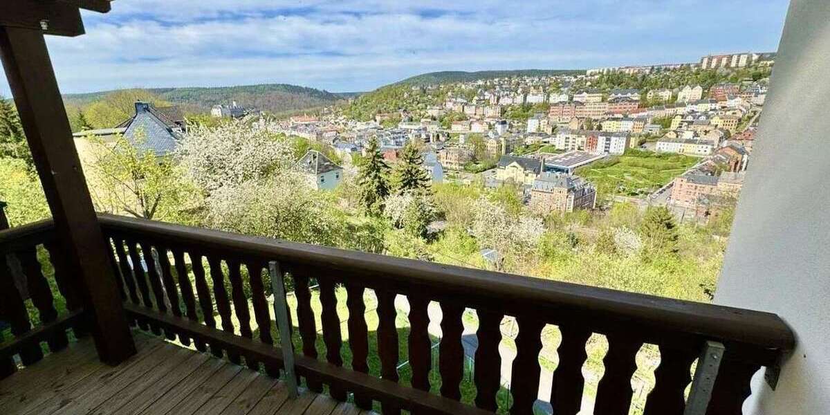 Etagenwohnung Greiz - 3 Zimmer, 66 m&sup2;, 380&euro; | Angebot:26394870