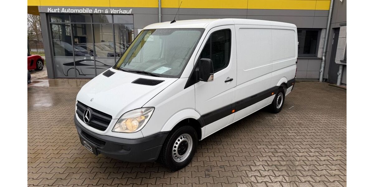 Mercedes-Benz Sprinter 138.000 km 11.990 &euro; Lohne 49393
